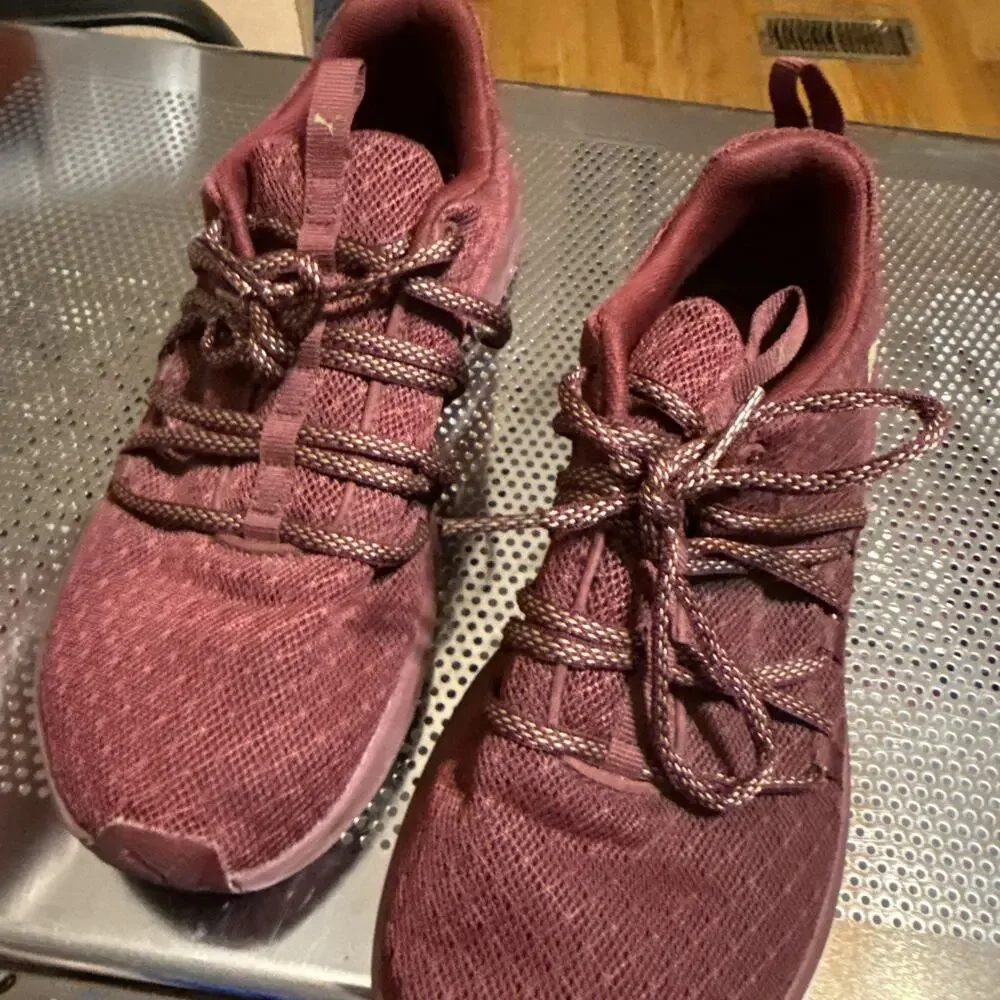 Puma women street
